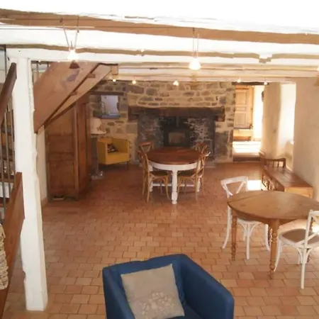 Apartment Kastell Dinn - Ar Vag - Atypique Avec Sdb Privee Dans Le Crozon